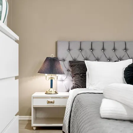 Solsiden Modern Stay: King Beds, Private Entry Leilighet *