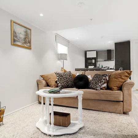 Solsiden Modern Stay: King Beds, Private Entry Apartament Trondheim