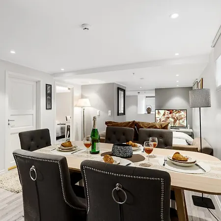 Apartament Solsiden Modern Stay: King Beds, Private Entry Trondheim